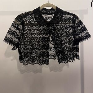 Vintage lace cropped blouse